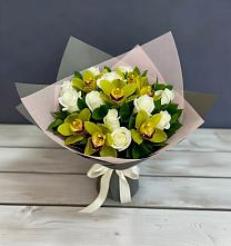 Букет цветов из:  Орхидеи и Розы в Головино