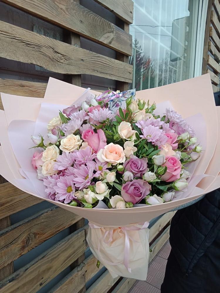 Букет цветов из: Розы и Хризантемы в Головино