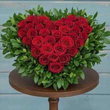 Цветочная композиция из Розы в виде сердца в Головино