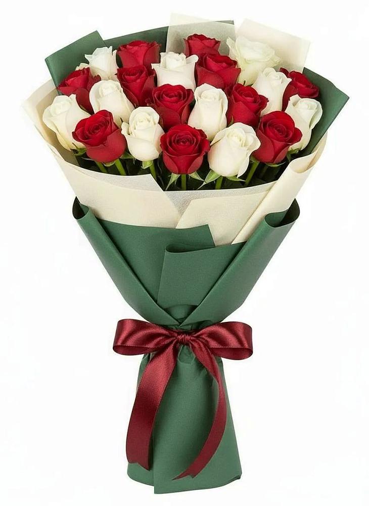 Букет Микс из красных и белых роз в Головино