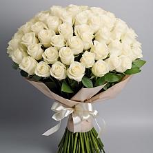 Букет 101 беля роза Белоснежка в Головино