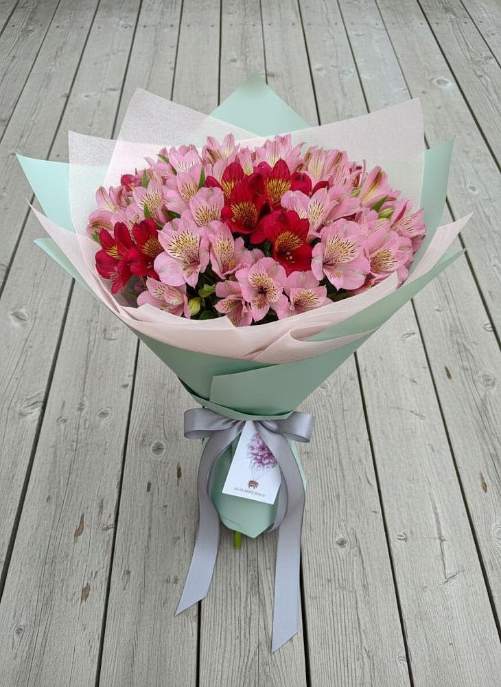 Букет цветов из: Альстромерии в Головино