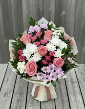 Букет цветов из:  Альстромерии, Гвоздики, Розы и Хризантемы в Головино