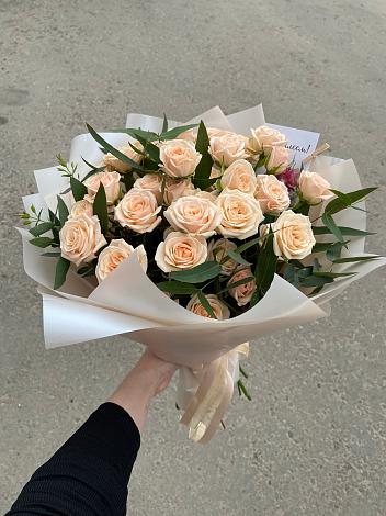 Букет Кремовые розы Латте в Головино
