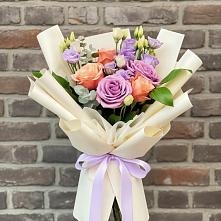 Букет цветов из:  Лизиантусы и Розы #REPLACE_PRED# Головино