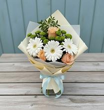 Букет цветов из:  Герберы, Розы и Хризантемы в Головино