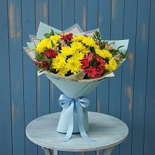 Букет цветов из:  Альстромерии и Хризантемы в Головино