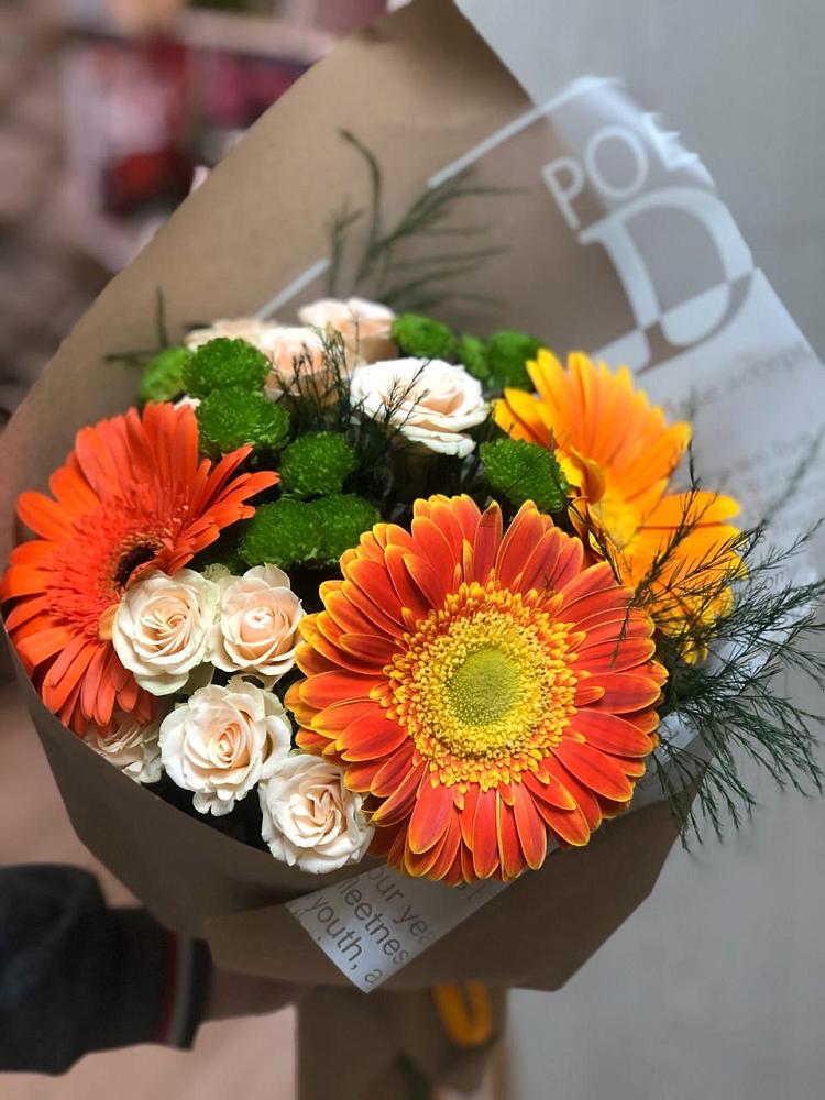 Букет цветов из: Герберы, Хризантемы и Розы в Головино