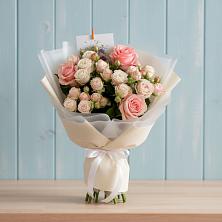 Букет цветов из:  Розы в Головино